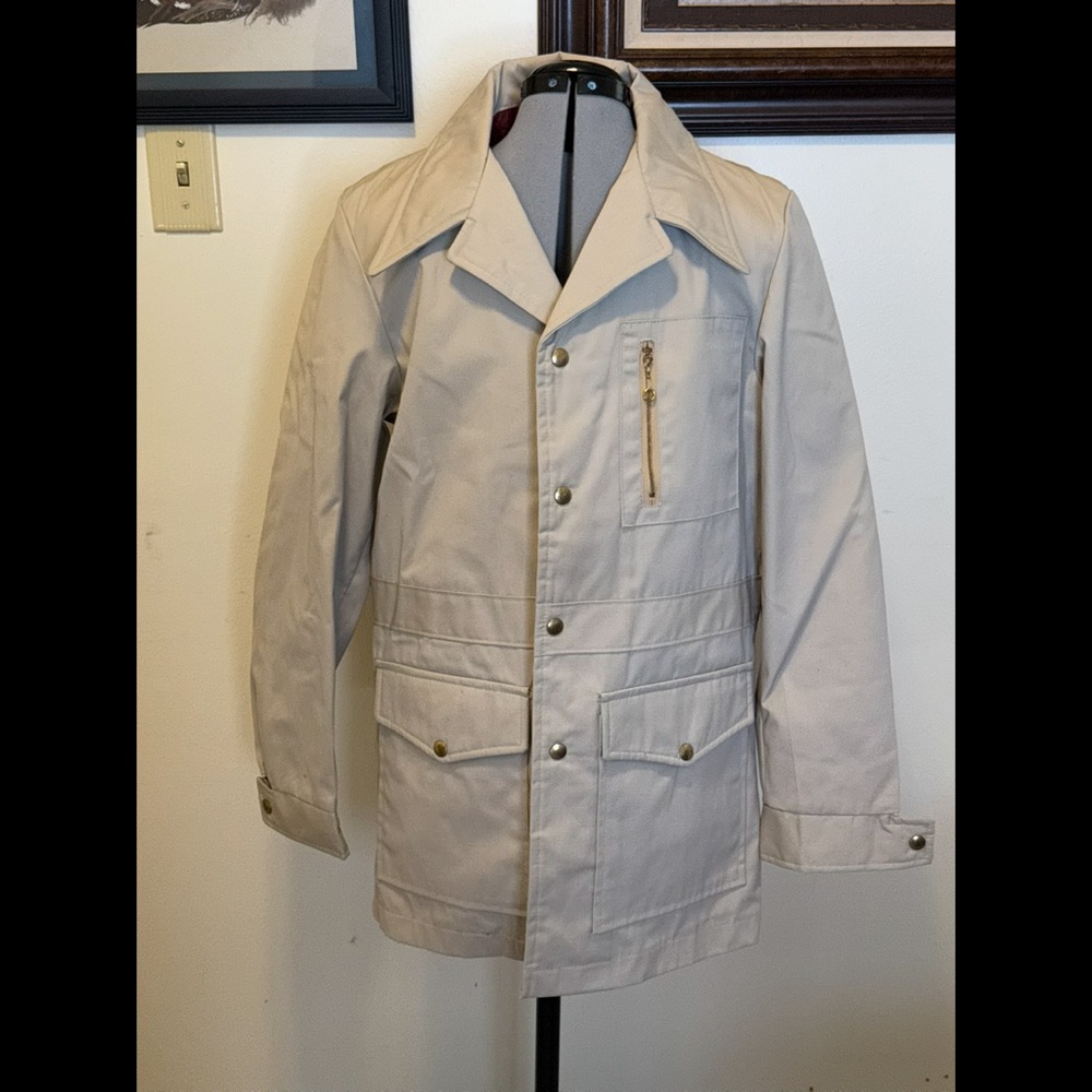Vintage Sheffield Tan Lightweight  sportswear Jacket with Prominent Collar